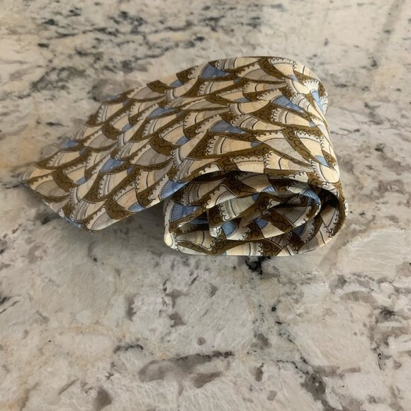 Valentino Cravatte Men’s Silk Tie Made in Italy Beige Brown Blue Gold Black - Picture 8 of 9